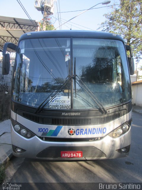 Grandino Transportes 1000 na cidade de Taboão da Serra, São Paulo, Brasil, por Bruno Santino. ID da foto: 5176526.