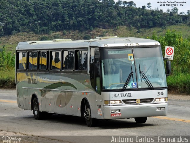 Ueda Travel 2000 na cidade de João Monlevade, Minas Gerais, Brasil, por Antonio Carlos Fernandes. Número da foto: #5176194.