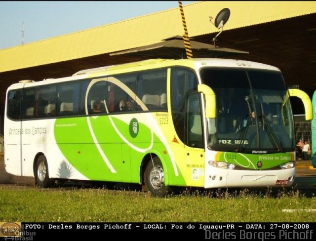 Expresso Princesa dos Campos 5223 na cidade de Foz do Iguaçu, Paraná, Brasil, por Derles Borges Pichoff. ID da foto: 5176938.