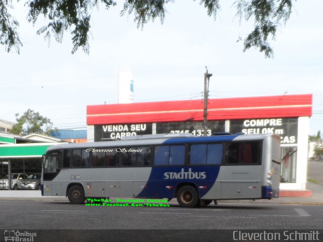Stadtbus 327 na cidade de Santa Cruz do Sul, Rio Grande do Sul, Brasil, por Cleverton Schmitt. Número da foto: #5180302.