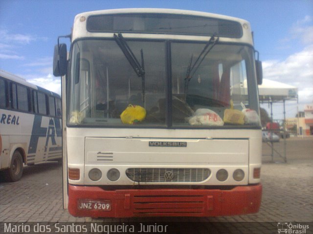 Ônibus Particulares 7040 na cidade de Itaberaba, Bahia, Brasil, por Mario dos Santos Nogueira Junior. Número da foto: #5183153.