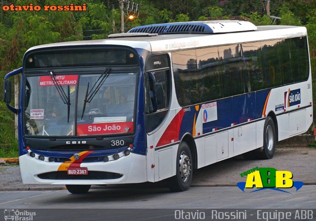 São João Votorantim - Sorotur Turismo 380 na cidade de Votorantim, São Paulo, Brasil, por Otavio Rossini. Número da foto: #5183345.