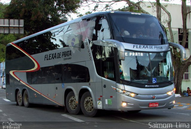 Flexa de Prata Turismo 9333 na cidade de Vila Velha, Espírito Santo, Brasil, por Saimom  Lima. ID da foto: 5183989.