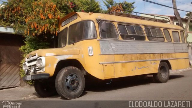 Ônibus Particulares 5563 na cidade de São Bernardo do Campo, São Paulo, Brasil, por CLODOALDO LAZARETI. Número da foto: #5242594.