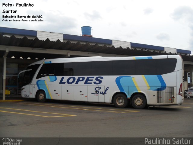 LopeSul Transportes - Lopes e Oliveira Transportes e Turismo - Lopes Sul 2062 na cidade de São Miguel do Oeste, Santa Catarina, Brasil, por Paulinho Sartor. ID da foto: 5268731.