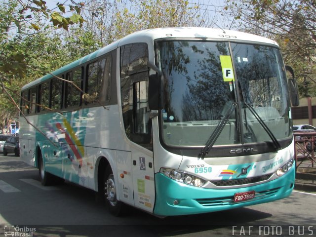 Imperial Turismo 6950 na cidade de São Roque, São Paulo, Brasil, por Flavio Alberto Fernandes. Número da foto: #5280398.