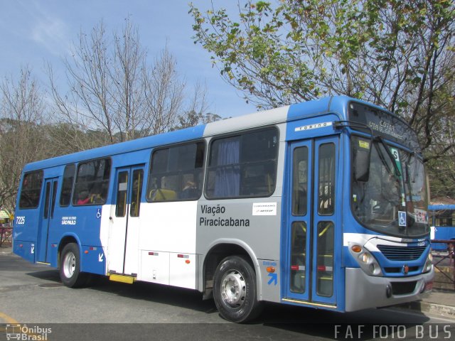 Viação Piracicabana São Roque 7225 na cidade de São Roque, São Paulo, Brasil, por Flavio Alberto Fernandes. ID da foto: 5280406.