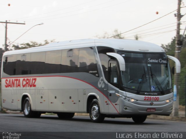 Viação Santa Cruz 225100 na cidade de Alfenas, Minas Gerais, Brasil, por Lucas Elson de Oliveira. ID da foto: 5284539.