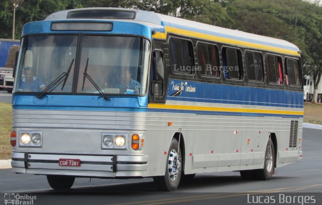 Trans Jô Turismo 7281 na cidade de Araxá, Minas Gerais, Brasil, por Lucas Borges . ID da foto: 5283839.