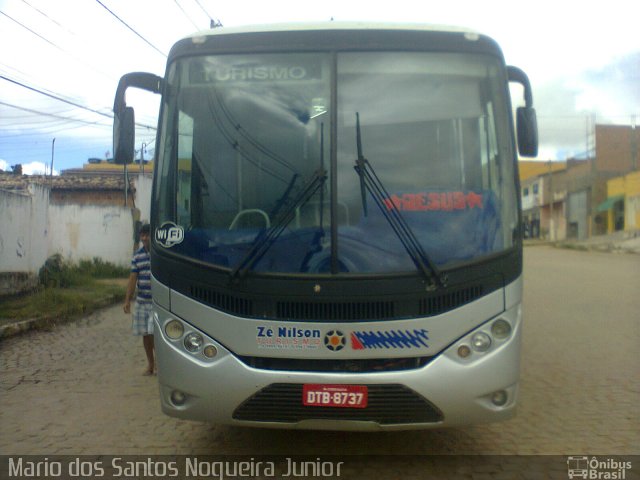 Zé Nilson Turismo 737 na cidade de Cícero Dantas, Bahia, Brasil, por Mario dos Santos Nogueira Junior. Número da foto: #5286978.