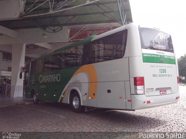 Viação Canarinho 1206 na cidade de Joinville, Santa Catarina, Brasil, por Paulinho Sartor. Número da foto: #5285436.