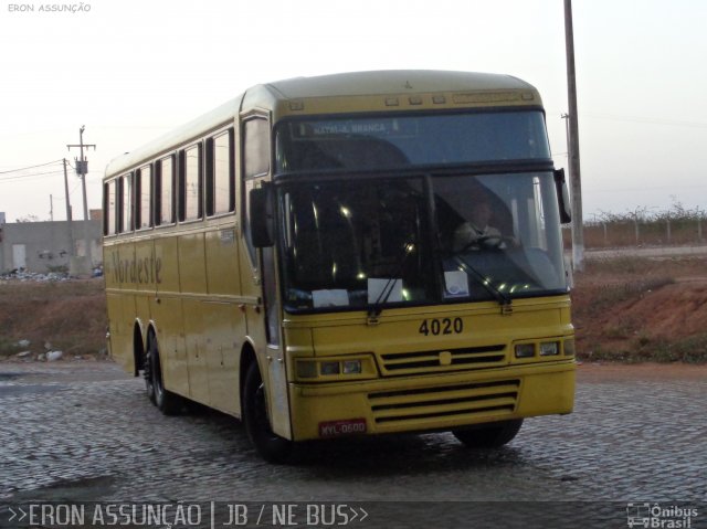 Viação Nordeste 4020 na cidade de Mossoró, Rio Grande do Norte, Brasil, por Eronildo Assunção. ID da foto: 5290514.