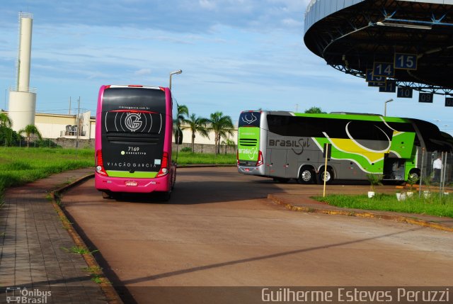 Viação Garcia 7169 na cidade de Campo Mourão, Paraná, Brasil, por Guilherme Esteves Peruzzi. Número da foto: #5291934.