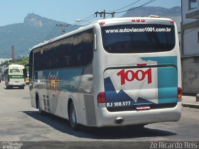 Auto Viação 1001 RJ 108.577 na cidade de Rio de Janeiro, Rio de Janeiro, Brasil, por Zé Ricardo Reis. ID da foto: 5291223.