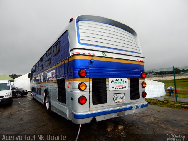 Ônibus Particulares 3435 na cidade de São Paulo, São Paulo, Brasil, por Raphael José da Silva. Número da foto: #5296799.