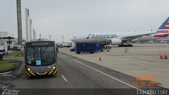 RIOgaleão - Aeroporto Internacional Tom Jobim 18 na cidade de Rio de Janeiro, Rio de Janeiro, Brasil, por Claudio Luiz. ID da foto: 5295497.