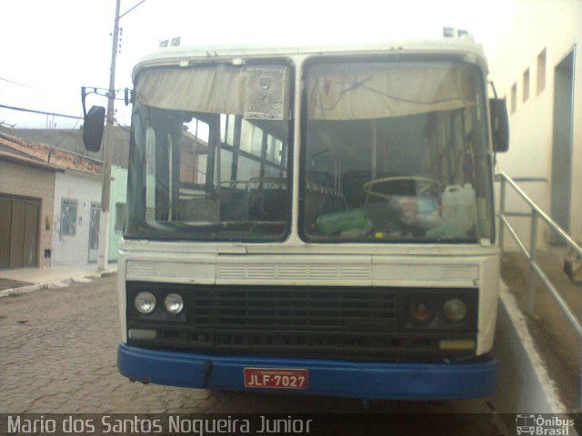 Ônibus Particulares 7027 na cidade de Santa Brígida, Bahia, Brasil, por Mario dos Santos Nogueira Junior. ID da foto: 5297755.