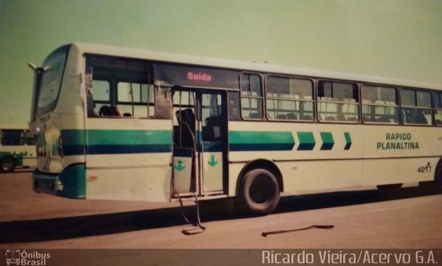 Rápido Planaltina 4017 na cidade de Brasília, Distrito Federal, Brasil, por Ricardo Vieira. ID da foto: 5307444.