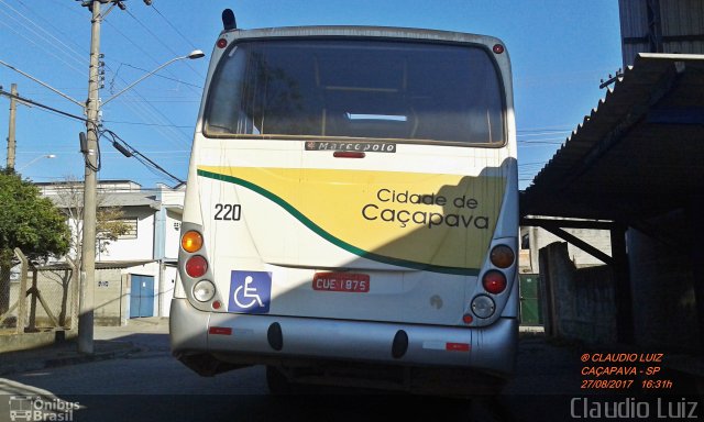 ABC Transportes Coletivos - Cidade de Caçapava 220 na cidade de Caçapava, São Paulo, Brasil, por Claudio Luiz. Número da foto: #5308795.