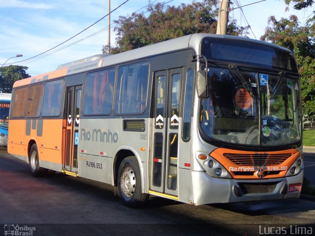 Transturismo Rio Minho RJ 166.053 na cidade de Niterói, Rio de Janeiro, Brasil, por Lucas Lima. ID da foto: 5311558.