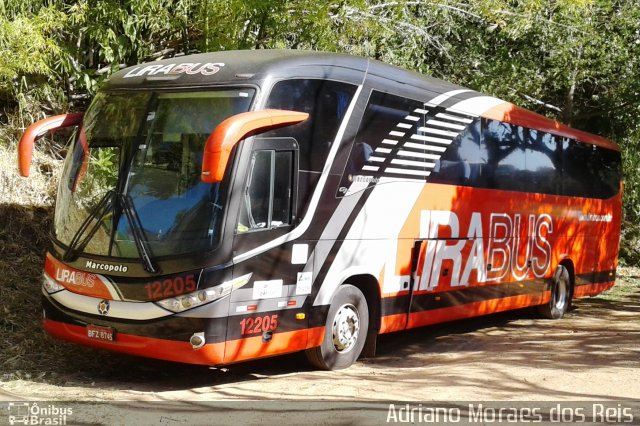 Lirabus 12205 na cidade de Botucatu, São Paulo, Brasil, por Adriano Moraes dos Reis. Número da foto: #5253239.