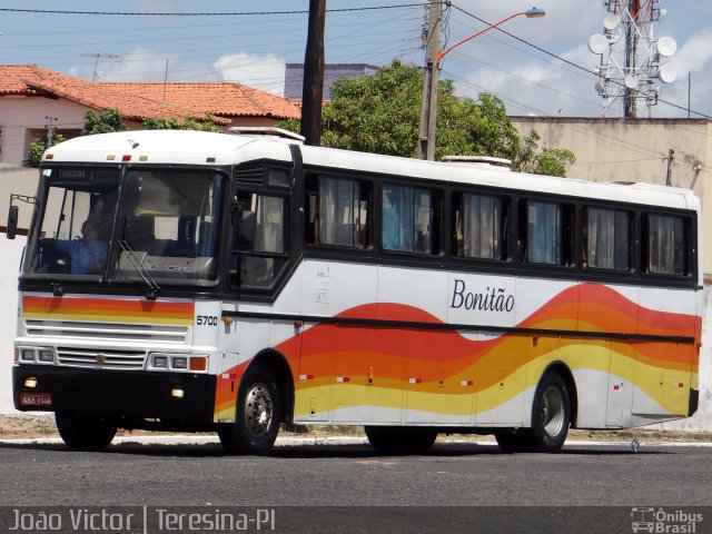 Bonitão Viagem e Turismo 5700 na cidade de Teresina, Piauí, Brasil, por João Victor. ID da foto: 5254206.