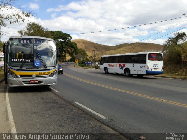 Viação Barra do Piraí Turismo RJ 113.032 na cidade de Valença, Rio de Janeiro, Brasil, por Matheus Ângelo Souza e Silva. Número da foto: #5256807.