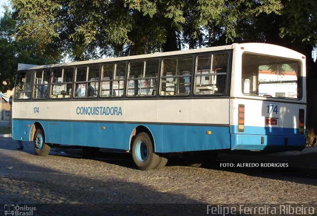 Viação Nossa Senhora Conquistadora 174 na cidade de Pelotas, Rio Grande do Sul, Brasil, por Felipe Ferreira Ribeiro. Número da foto: #5257639.