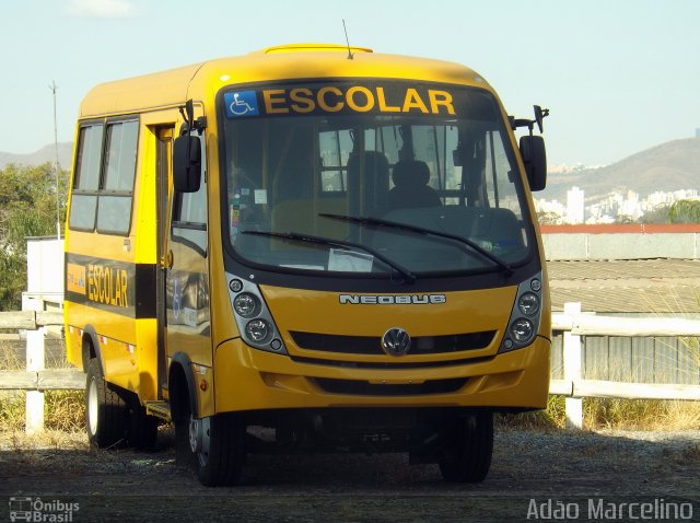 Governo do Estado de Minas Gerais Caminho da Escola na cidade de Contagem, Minas Gerais, Brasil, por Adão Raimundo Marcelino. ID da foto: 5258360.