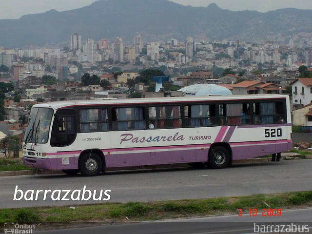 Passarela Turismo 520 na cidade de Belo Horizonte, Minas Gerais, Brasil, por Rodrigo Barraza. ID da foto: 5261687.