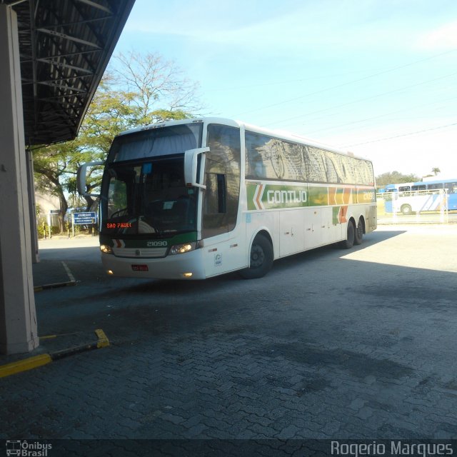 Empresa Gontijo de Transportes 21090 na cidade de São José dos Campos, São Paulo, Brasil, por Rogerio Marques. ID da foto: 5261343.