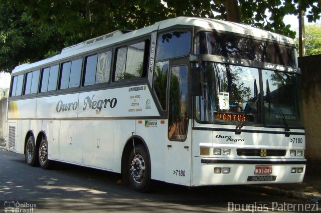 Ouro Negro Transportes e Turismo 7180 na cidade de Campos dos Goytacazes, Rio de Janeiro, Brasil, por Douglas Paternezi. ID da foto: 5337735.