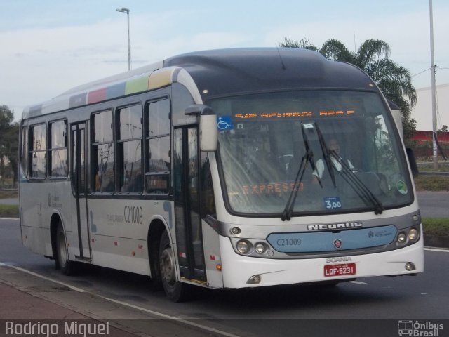 Translitorânea Turística C21009 na cidade de Rio de Janeiro, Rio de Janeiro, Brasil, por Rodrigo Miguel. Número da foto: #5337946.