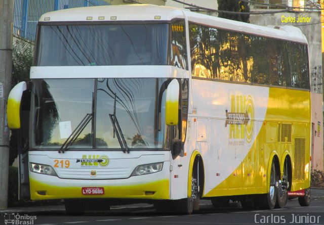 Alvo Turismo 219 na cidade de Goiânia, Goiás, Brasil, por Carlos Júnior. Número da foto: #5338413.