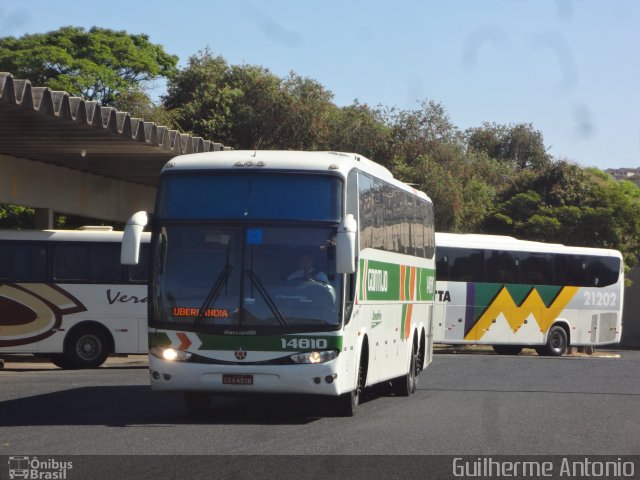Empresa Gontijo de Transportes 14810 na cidade de Araxá, Minas Gerais, Brasil, por Guilherme Antonio. Número da foto: #5341025.