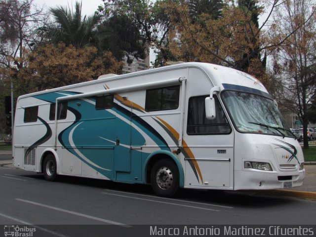 Motorhomes MIL4410 na cidade de Santiago, Santiago, Metropolitana de Santiago, Chile, por Marco Antonio Martinez Cifuentes. ID da foto: 5341665.