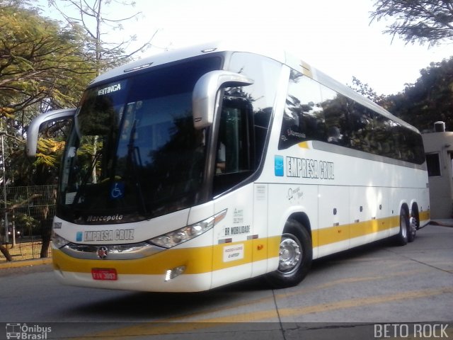 Empresa Cruz 20503 na cidade de São Paulo, São Paulo, Brasil, por Alberto Selinke. Número da foto: #5347480.