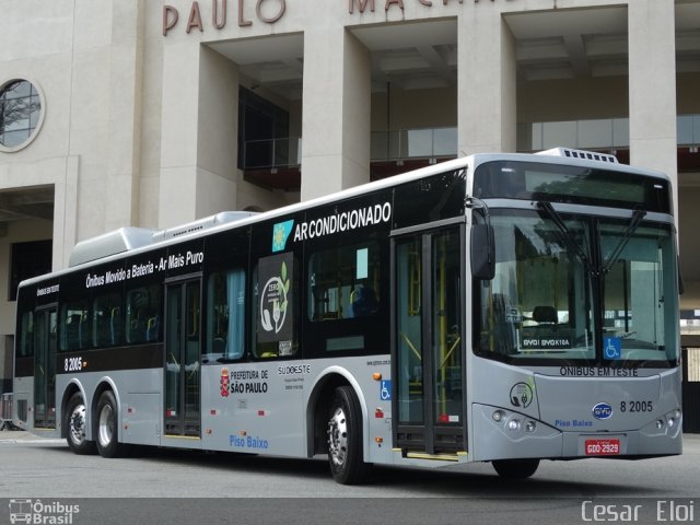Viação Gato Preto 8 2005 na cidade de São Paulo, São Paulo, Brasil, por Cesar  Eloi. Número da foto: #5352080.