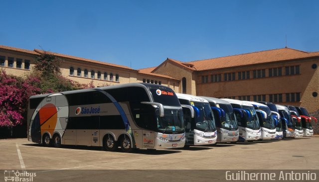 São José Viagens 6000 na cidade de Araxá, Minas Gerais, Brasil, por Guilherme Antonio. ID da foto: 5359582.