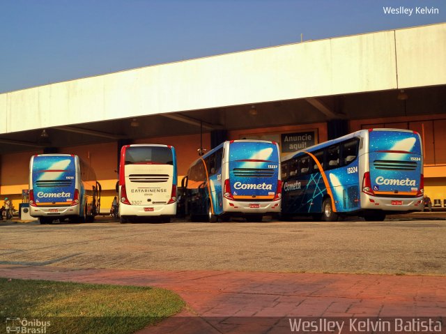 Auto Viação Catarinense 3307 na cidade de Sorocaba, São Paulo, Brasil, por Weslley Kelvin Batista. ID da foto: 5359100.