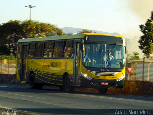 Viação Sandra 2250 na cidade de Belo Horizonte, Minas Gerais, Brasil, por Adão Raimundo Marcelino. ID da foto: 5319662.