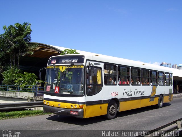 Praia Grande Transportes 4884 na cidade de Salvador, Bahia, Brasil, por Rafael Fernandes de Avellar. ID da foto: 5320300.