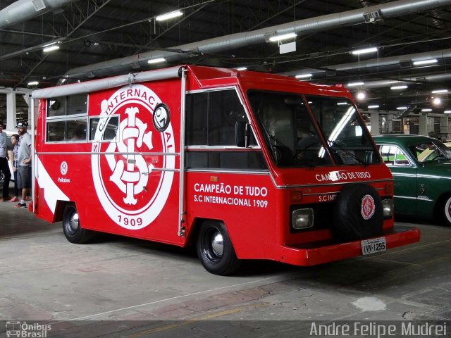 Motorhomes 1295 na cidade de Novo Hamburgo, Rio Grande do Sul, Brasil, por André Felipe Mudrei. Número da foto: #5365215.