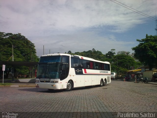 Auto Viação Catarinense 2107 na cidade de Joinville, Santa Catarina, Brasil, por Paulinho Sartor. Número da foto: #5363578.