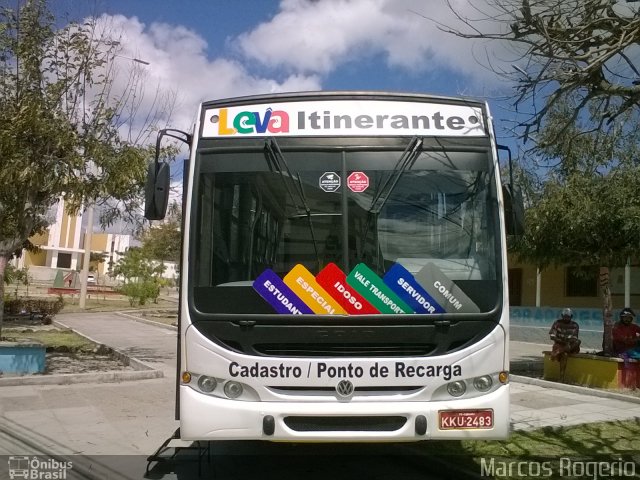 Coletivo Transportes CARTãO LEVA ITINERANTE na cidade de Caruaru, Pernambuco, Brasil, por Marcos Rogerio. Número da foto: #5369453.