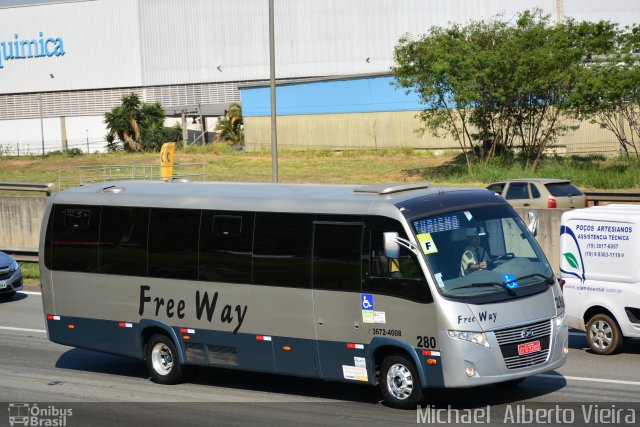 Transporte Escolar Free Way 280 na cidade de Barueri, São Paulo, Brasil, por Michael  Alberto Vieira. Número da foto: #5367742.