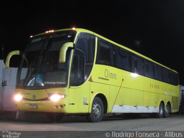 Viação Itapemirim 8643 na cidade de Esplanada, Bahia, Brasil, por Rodrigo Fonseca. Número da foto: #5368761.