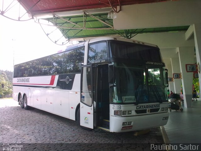 Auto Viação Catarinense 2119 na cidade de Joinville, Santa Catarina, Brasil, por Paulinho Sartor. Número da foto: #5367133.