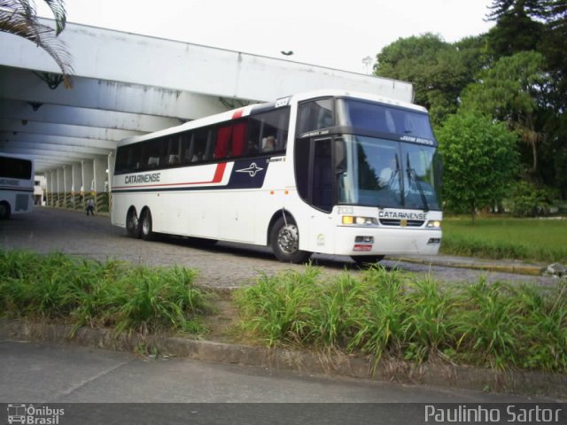 Auto Viação Catarinense 2133 na cidade de Joinville, Santa Catarina, Brasil, por Paulinho Sartor. Número da foto: #5367148.