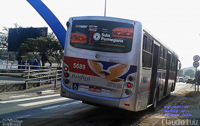 BBTT - Benfica Barueri Transporte e Turismo 5689 na cidade de Barueri, São Paulo, Brasil, por Claudio Luiz. Número da foto: #5372842.